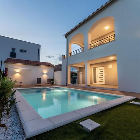 Bernie Apartments With A Pool Zadar Exteriér fotografie